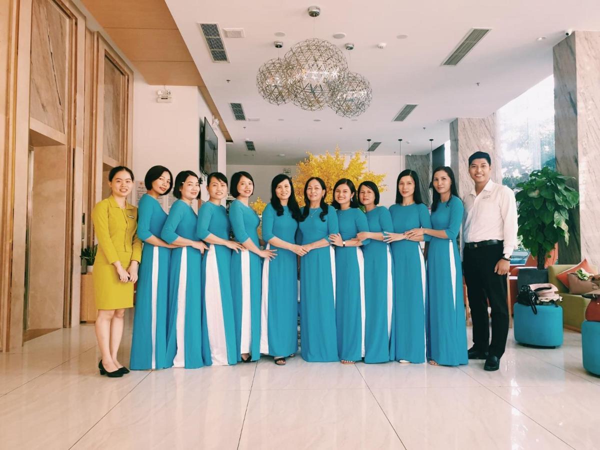 Cordial Beach Hotel Da Nang Bagian luar foto