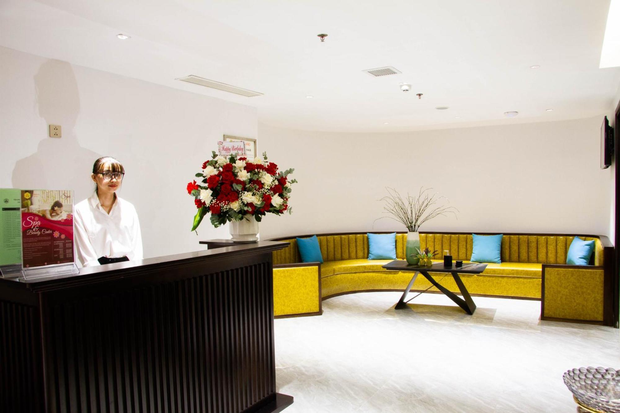 Cordial Beach Hotel Da Nang Bagian luar foto