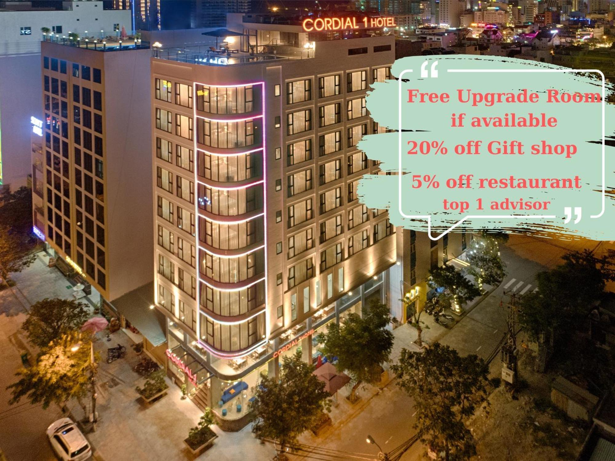 Cordial Beach Hotel Da Nang Bagian luar foto