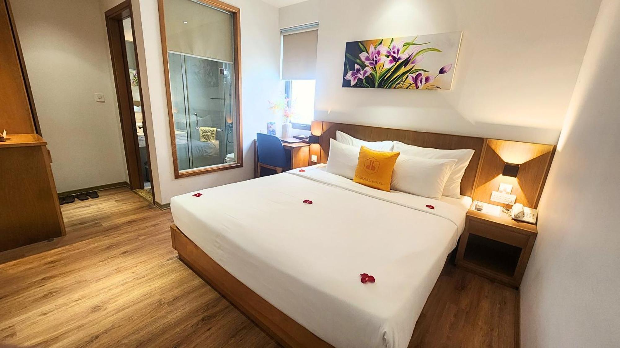 Cordial Beach Hotel Da Nang Bagian luar foto