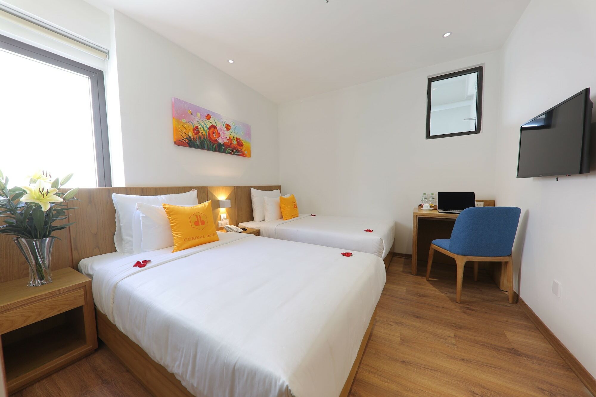 Cordial Beach Hotel Da Nang Bagian luar foto