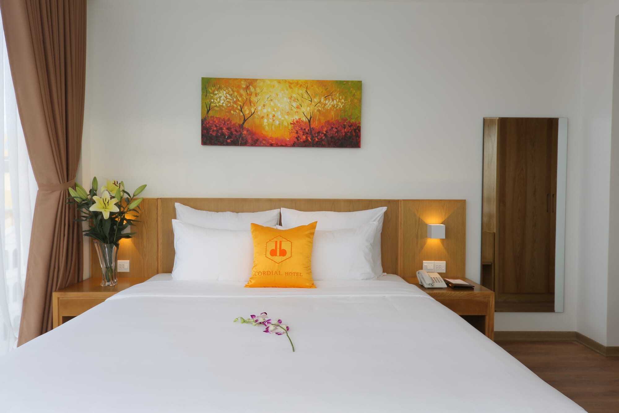 Cordial Beach Hotel Da Nang Bagian luar foto