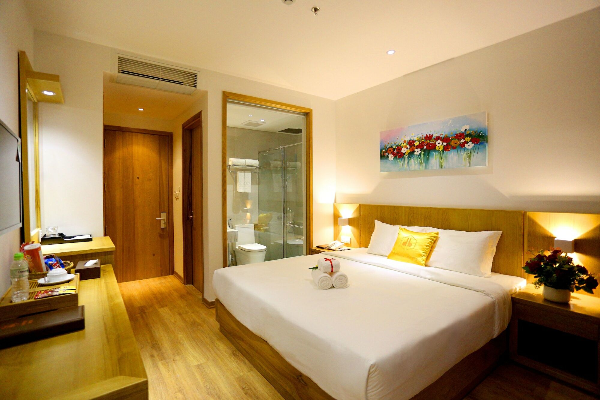 Cordial Beach Hotel Da Nang Bagian luar foto