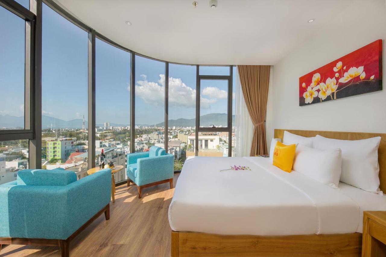 Cordial Beach Hotel Da Nang Bagian luar foto