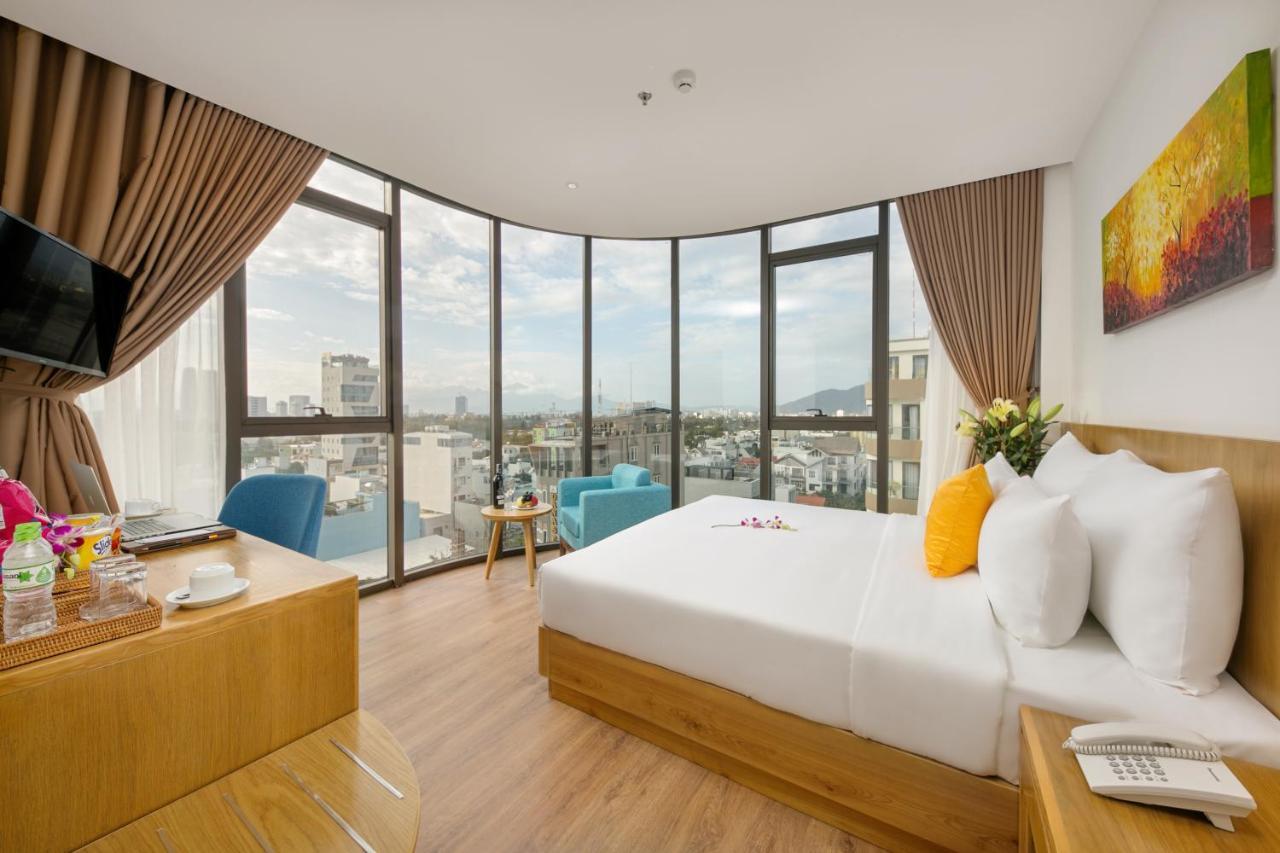 Cordial Beach Hotel Da Nang Bagian luar foto