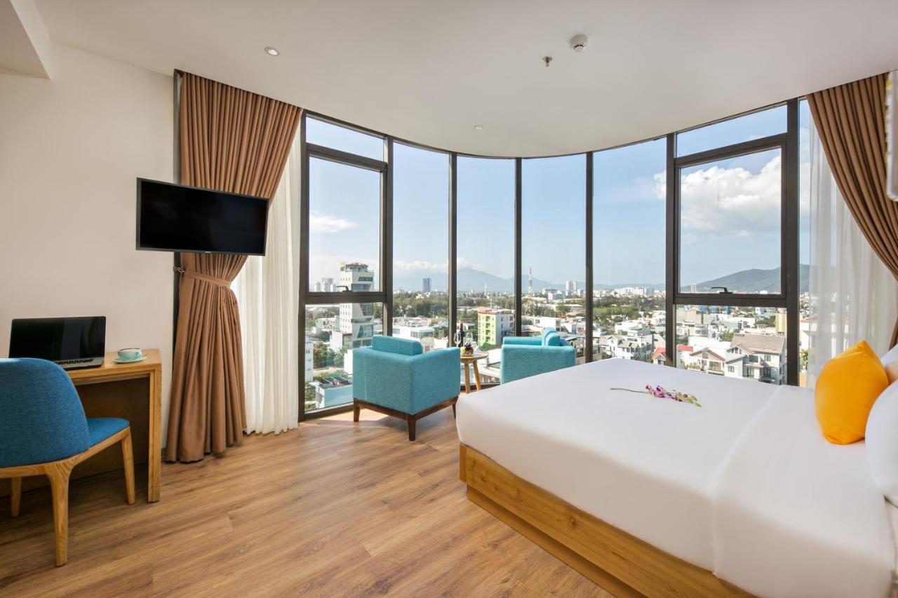 Cordial Beach Hotel Da Nang Bagian luar foto